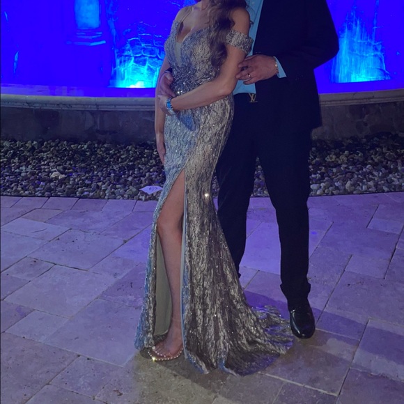 Dresses & Skirts - Elegant Silver Evening Gown